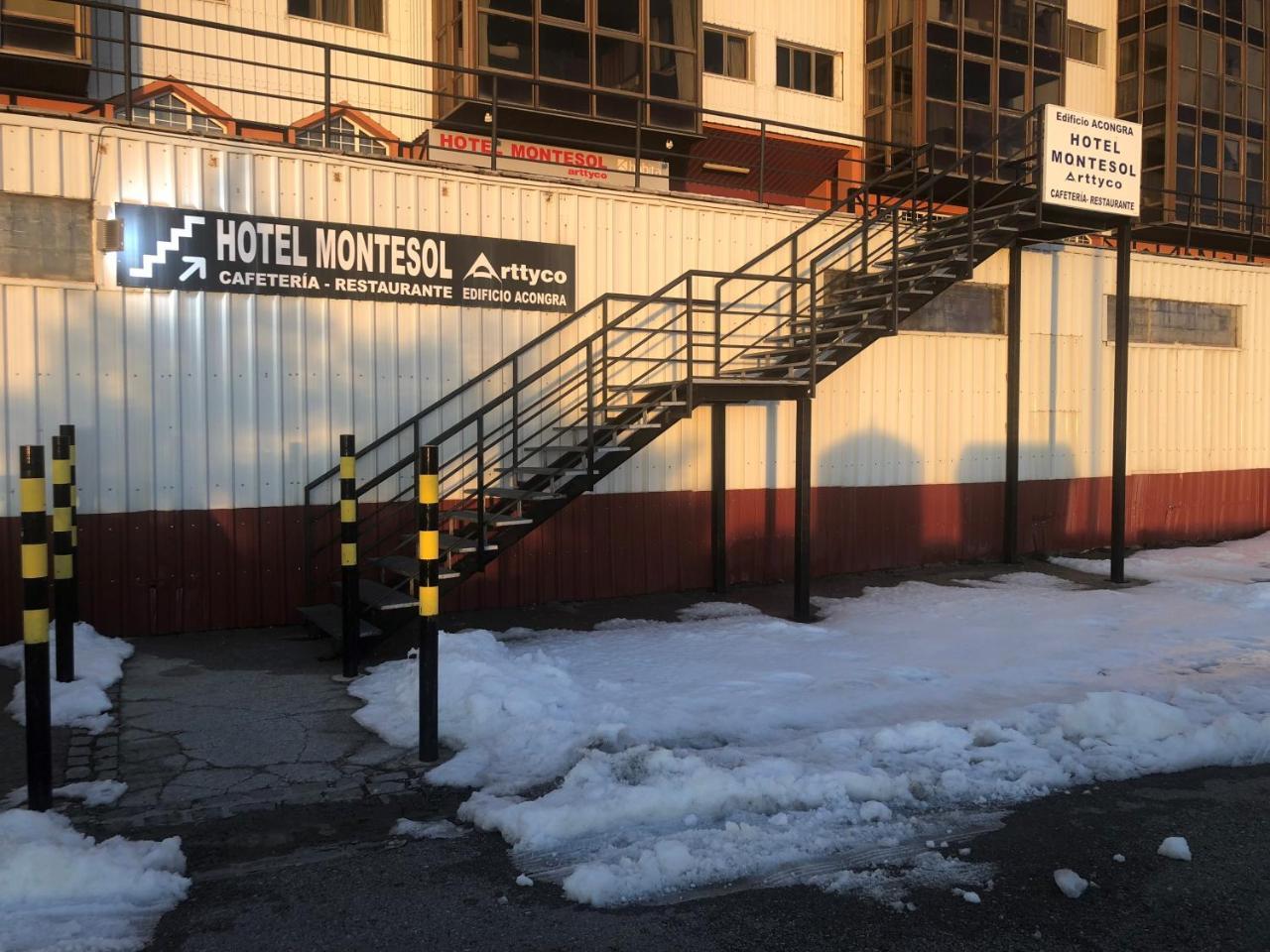 Hotel Montesol Arttyco シエラネバダ エクステリア 写真